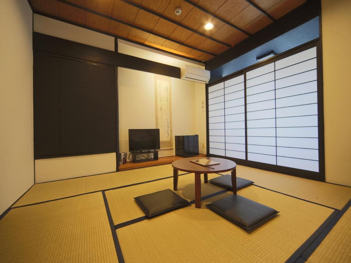Setouchi Mangetsuso Hostel Takamatsu Exterior photo