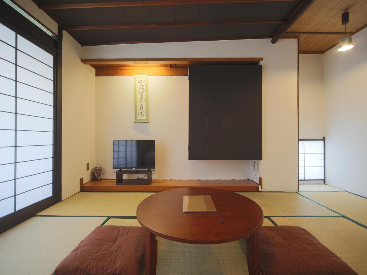 Setouchi Mangetsuso Hostel Takamatsu Exterior photo